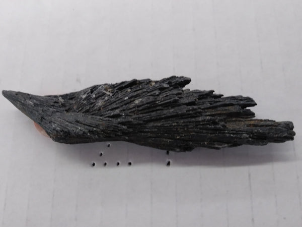 Black Kyanite - 1.6 oz